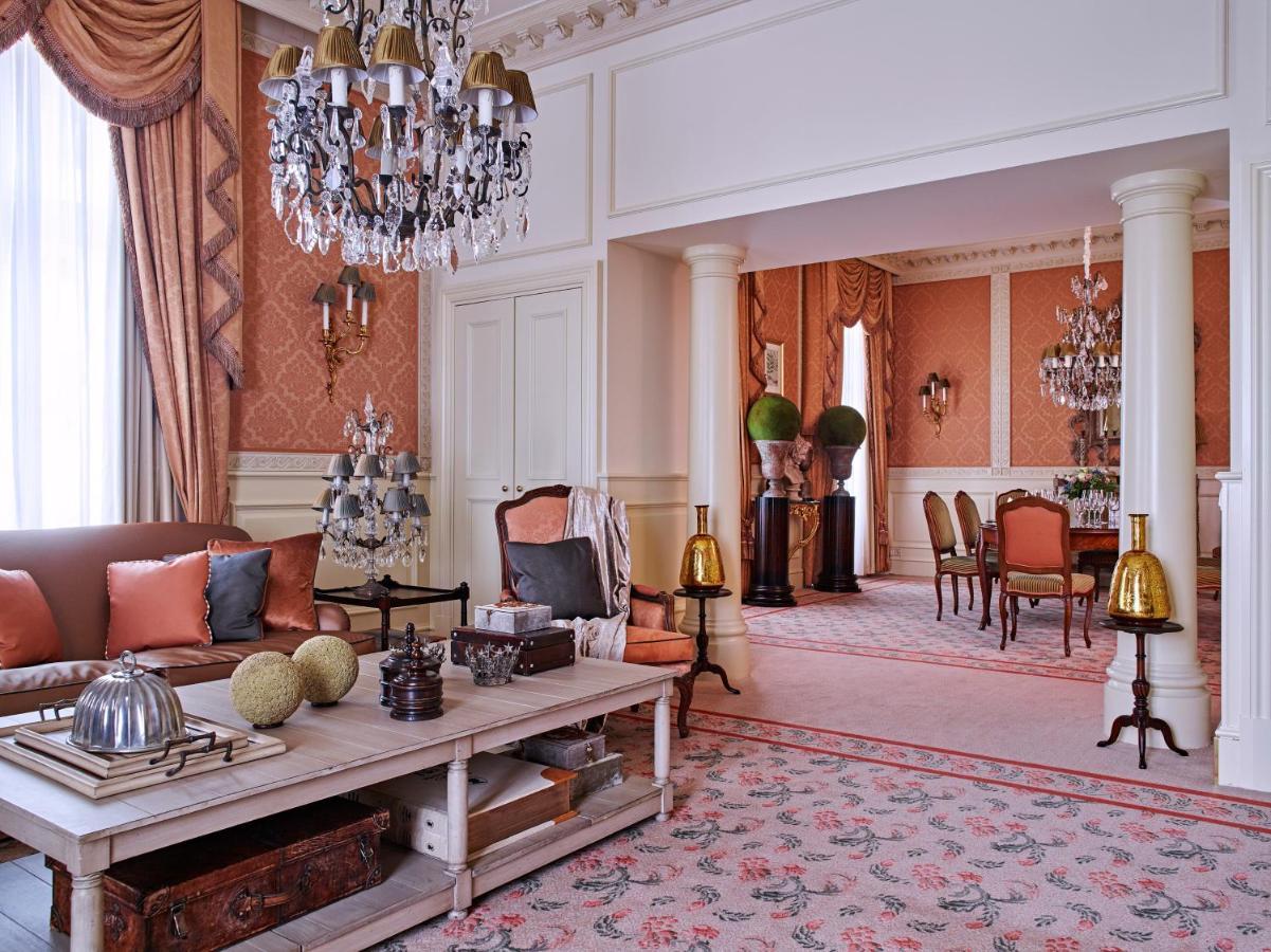 Grand Hotel Wien Bagian luar foto The interior of the hotel