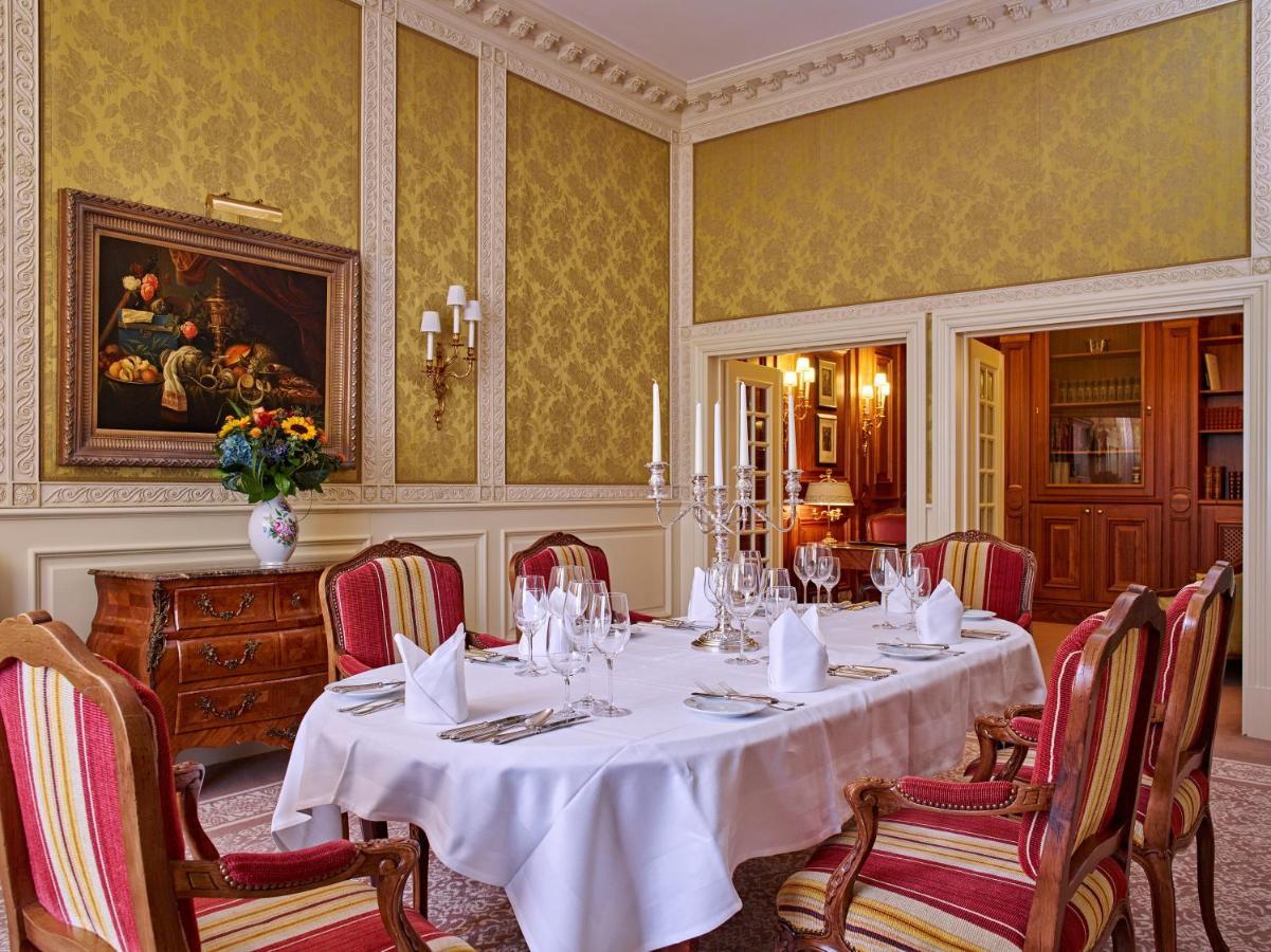 Grand Hotel Wien Bagian luar foto The dining room